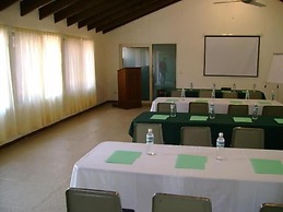 Hotel Chapala Country