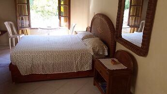 Casa Blanca Hotel