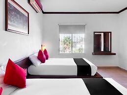 Monte Salerno Hotel & Suites