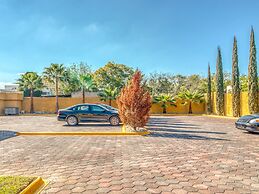 Monte Salerno Hotel & Suites