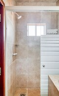 Monte Salerno Hotel & Suites