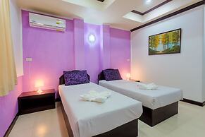 Hotel Grand Orchid Inn
