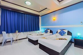 Hotel Grand Orchid Inn