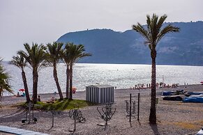 H.Boutique la Caleta bay