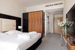 Diune Hotel