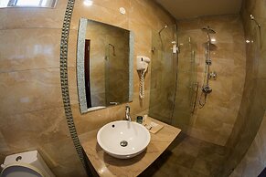 Imperial Heights Hotel, Entebbe