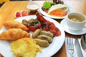 Ramada Encore by Wyndham Seminyak Bali