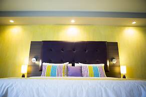 Kinam Hotel