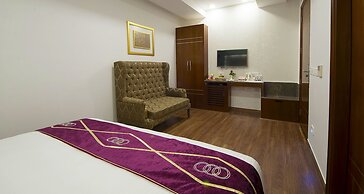 Hotel Swaran Palace