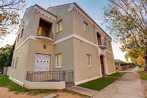 Globe Apartments