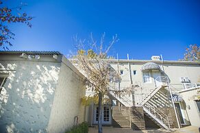 Globe Apartments