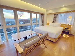 Breath Hotel