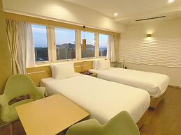 Breath Hotel