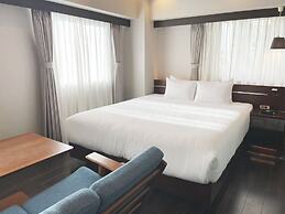 Breath Hotel