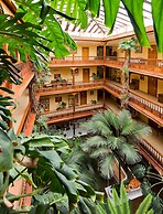 Hotel Monopol