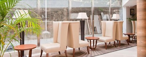 Hiltop Hotel
