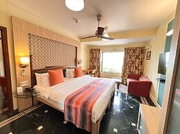 Hiltop Hotel