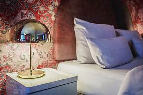 The Circus Hotel