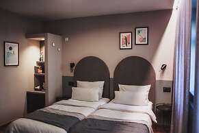 The Circus Hotel