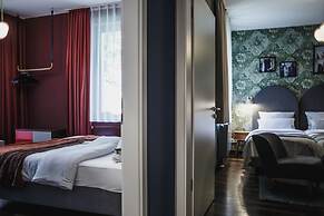 The Circus Hotel