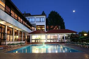 Rodon Hotel and Resort