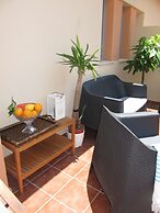 Life Apartments Alameda Colon
