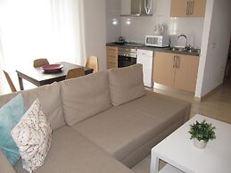 Life Apartments Alameda Colon