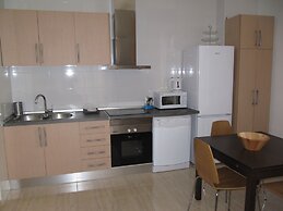 Life Apartments Alameda Colon
