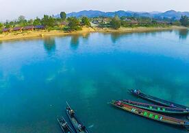 Riverside @ Hsipaw Resort