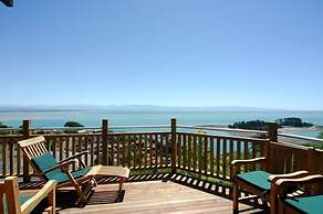 The Wheelhouse Inn