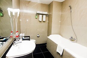 Parkside Mandarin Hotel Pekalongan
