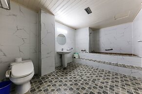 Kyungha Spa Hotel