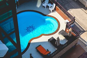 Hua Hin White Villa