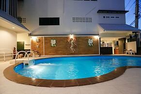 Hua Hin White Villa