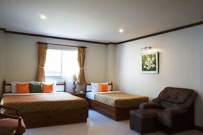 Hua Hin White Villa