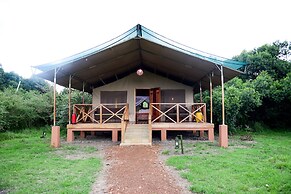 Loyk Mara Camp