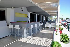 Zephyros Hotel