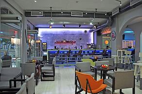Zephyros Hotel