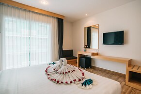 iCheck inn Central Patong