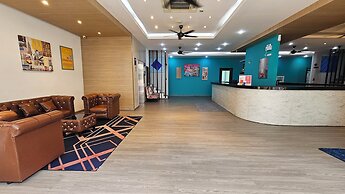 iCheck inn Central Patong