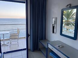 Kassavetis Center - Hotel Studios & Apartments