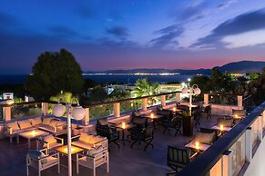 Eagles Nest Hotel