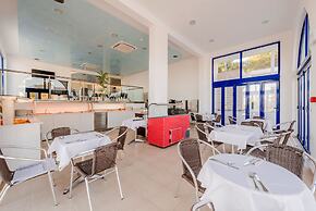 Eagles Nest Hotel