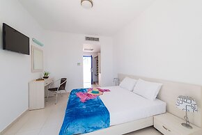 Eagles Nest Hotel