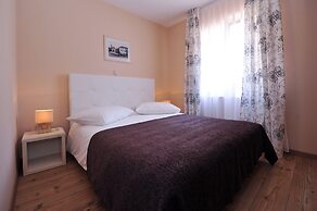 Lastura Aparthotel & Mobile Homes