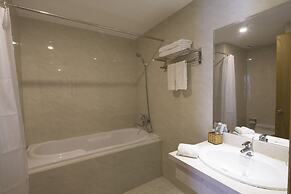 Majestic Star Hotel