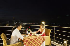 Majestic Star Hotel