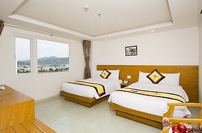 Majestic Star Hotel