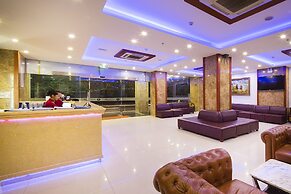 Majestic Star Hotel