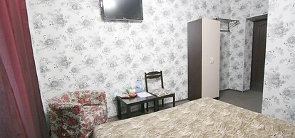 MegaLait Hotel